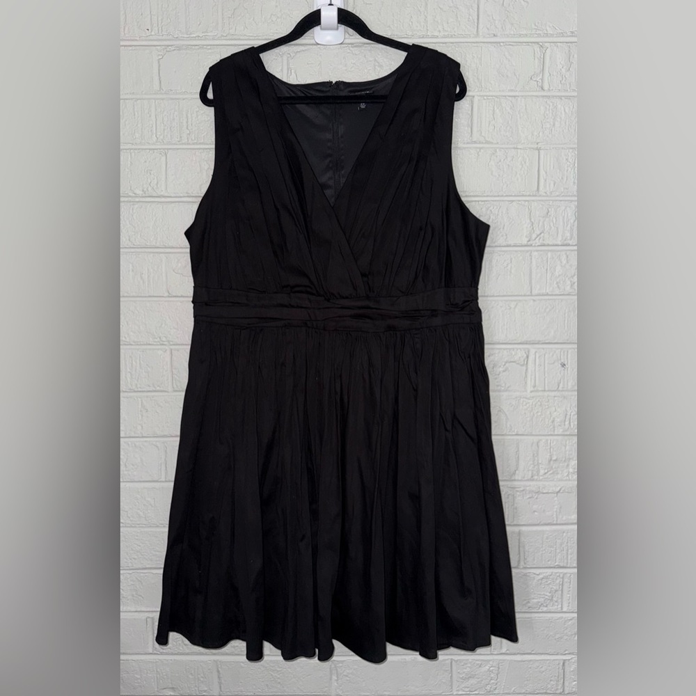 TORRID women’s  Dress Black Sleeveless A Line V-Neck plus size 20 ✨